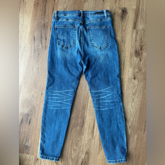 High Rise Distressed Blue Jeans - Picture 4 of 4